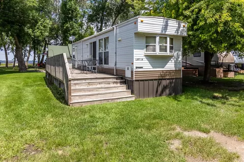1639 Highway 27 E #14, Osakis, MN 56360