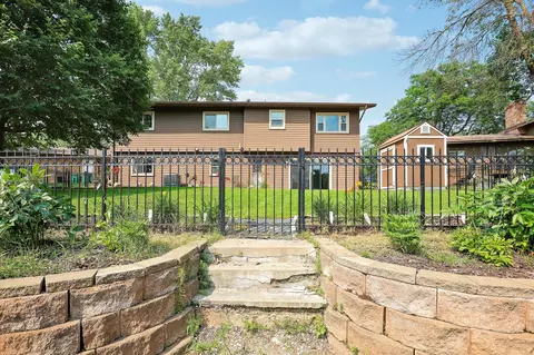 6727 80th Ave N, Brooklyn Park, MN 55445