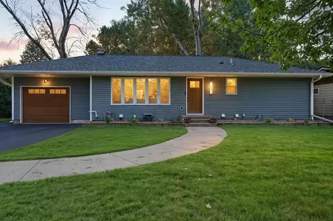 1531 Aldrich Ave, Hudson, WI 54016