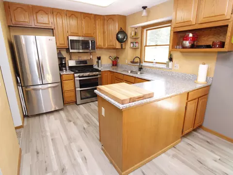 Kitchen - 237 Plainview Dr, River Falls, WI 54022 photo 1 of 2