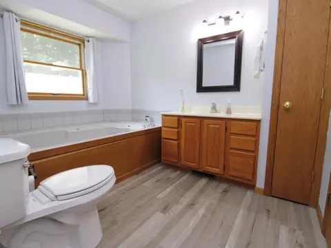 Bath - 237 Plainview Dr, River Falls, WI 54022 photo 1 of 2
