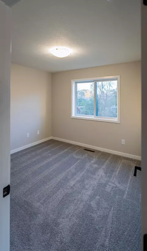 Bedroom - 2414 15 St SE, Rochester, MN 55904 photo 1 of 2
