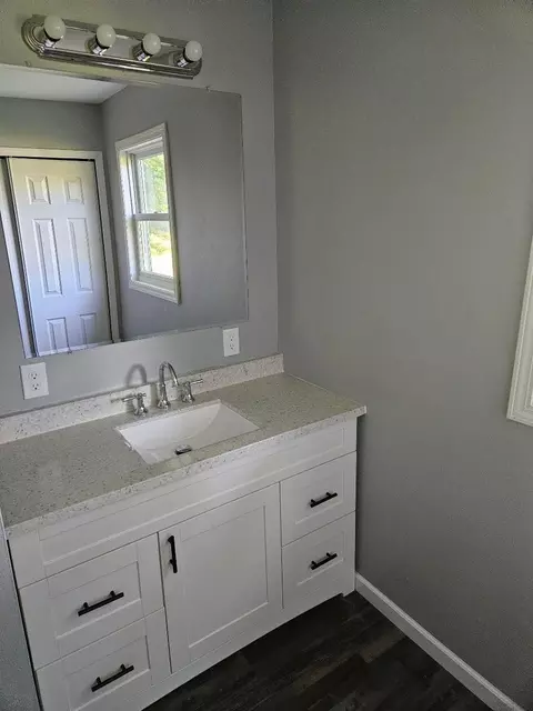 Bath - 16687 110th Ave, Milaca, MN 56353 photo 1 of 1