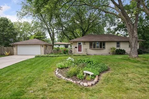 11016 Drew Ave S, Bloomington, MN 55431