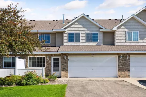 17542 Gillette Way, Lakeville, MN 55044