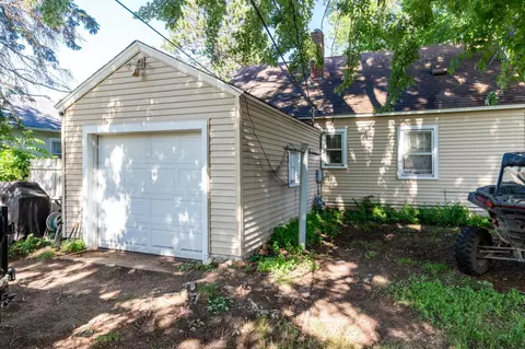 Exterior - 817 6th Ave NE, Brainerd, MN 56401 photo 3 of 4