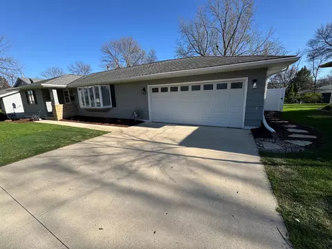 322 Glenn Rd, Albert Lea, MN 56007 photo 4
