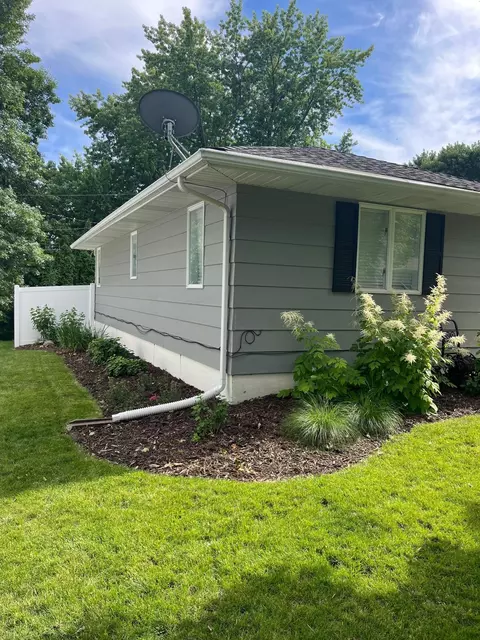 322 Glenn Rd, Albert Lea, MN 56007 photo 5