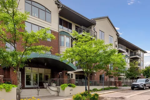 5275 Grandview Sq #3109, Edina, MN 55436