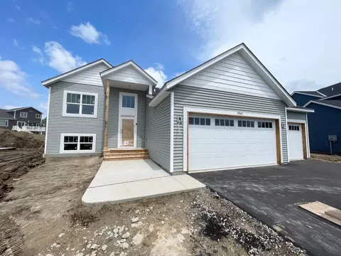19943 English Ln N, Forest Lake, MN 55025