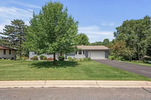 13600 Grand Ave, Burnsville, MN 55337