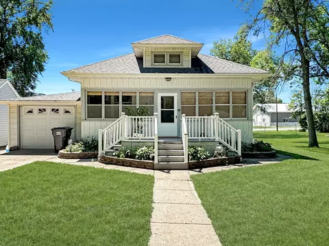 3018 Linden Ave, Slayton, MN 56172