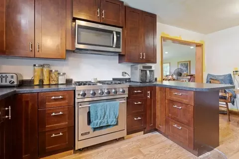 Kitchen - 322 Central Ave N, Eagle Bend, MN 56446 photo 2 of 4