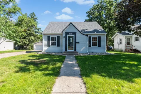 713 5th Ave E, Alexandria, MN 56308