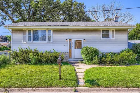 1340 Larpenteur Ave E, Saint Paul, MN 55109
