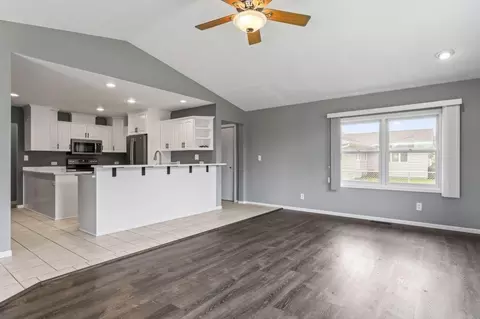 Living - 2100 10th St SW, Austin, MN 55912 photo 1 of 9