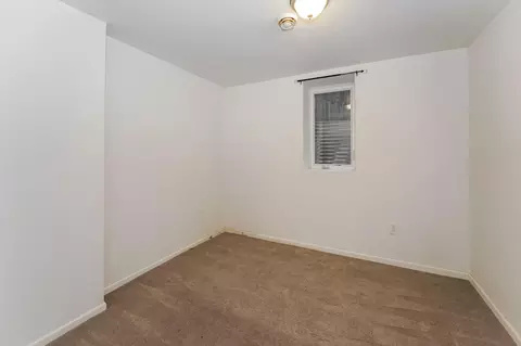 Bedroom - 2543 10th Ave S, Minneapolis, MN 55404 photo 4 of 4