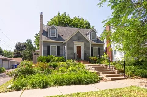 1836 Palace Ave, Saint Paul, MN 55105