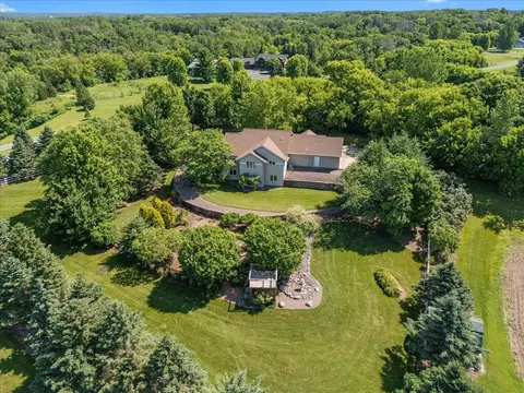 851 174th Ave, Somerset, WI 54017