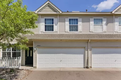 19512 Blue Jay Ct, Farmington, MN 55024