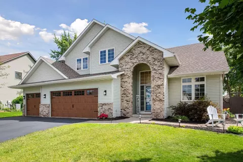 7225 Whitehall Rd, Shakopee, MN 55379
