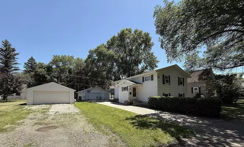 116 N 8th St, Montevideo, MN 56265 photo 5