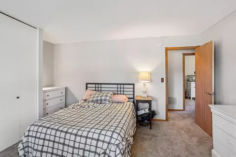 Bedroom - 1481 Woodview Ave E, Eagan, MN 55122 photo 2 of 5