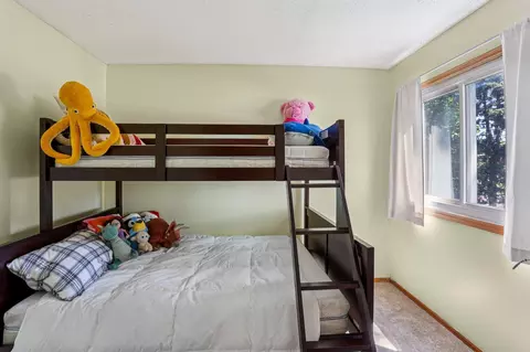 Bedroom - 1481 Woodview Ave E, Eagan, MN 55122 photo 3 of 5