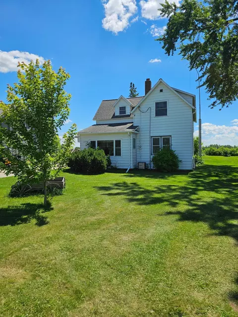 700 Hipple Ave, Henning, MN 56551
