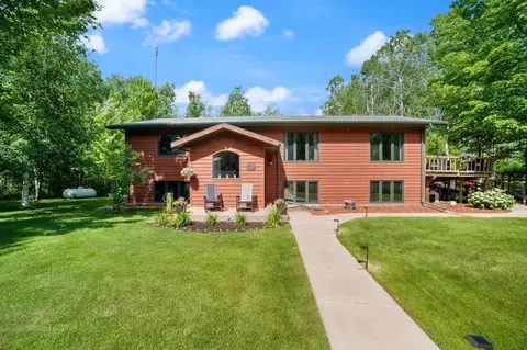 589 Seboe Rd, Wrenshall, MN 55797