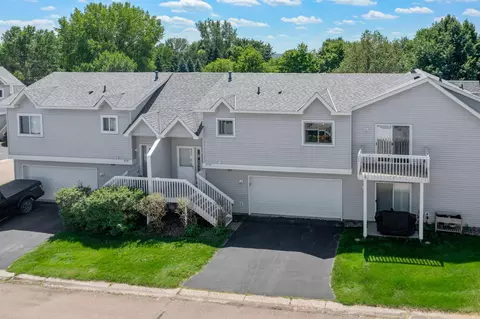 8703 Glasgow Ln, Saint Bonifacius, MN 55375