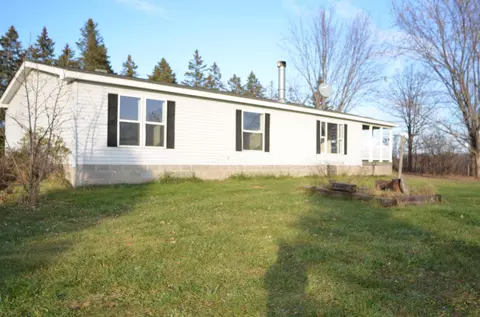 22910 Bear Rd, Hinckley, MN 55037
