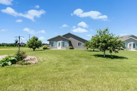 114 8th St S, Hoffman, MN 56339 photo 7