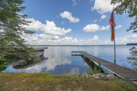 3925 Plainview Dr NW, Hackensack, MN 56452