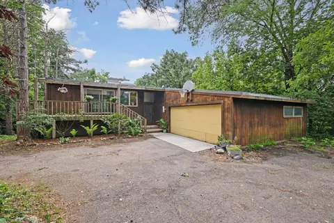 1201 River Terrace Dr, Bloomington, MN 55431