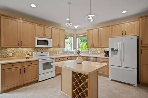 Kitchen - 529 S Creek Dr N, Champlin, MN 55316 photo 1 of 5