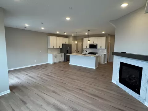 21926 Harvest Ave, Rogers, MN 55374