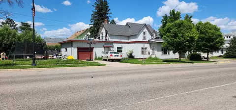 625 2nd Ave NE, Staples, MN 56479