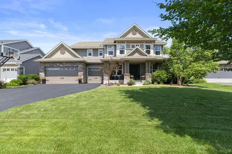 4475 Ashton Curv, Woodbury, MN 55129