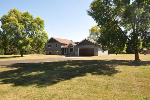 2011 49th St SE, Saint Cloud, MN 56304 photo 35