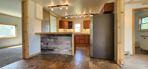 Kitchen - 1402 3rd St NE, Staples, MN 56479 photo 2 of 5