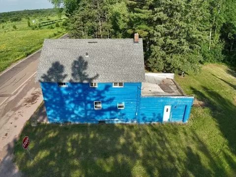 Exterior - 2001 Shilhon Rd, Duluth, MN 55804 photo 4 of 5
