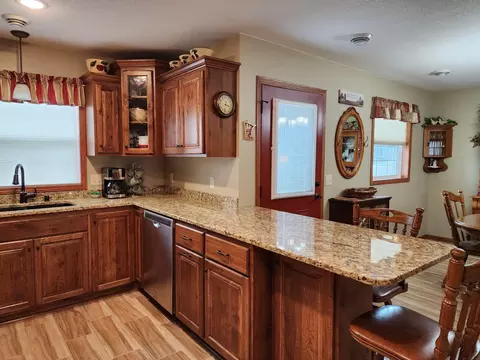 307 14th St N, Cold Spring, MN 56320 photo 10