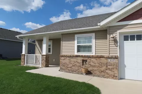 307 14th St N, Cold Spring, MN 56320
