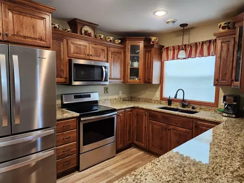 307 14th St N, Cold Spring, MN 56320 photo 9