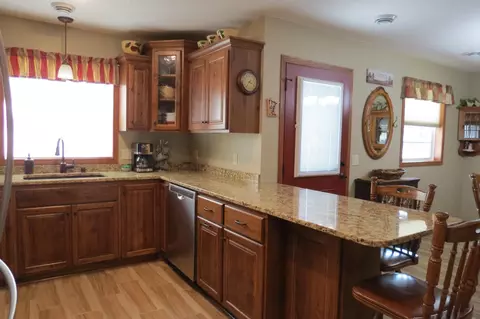 307 14th St N, Cold Spring, MN 56320 photo 8