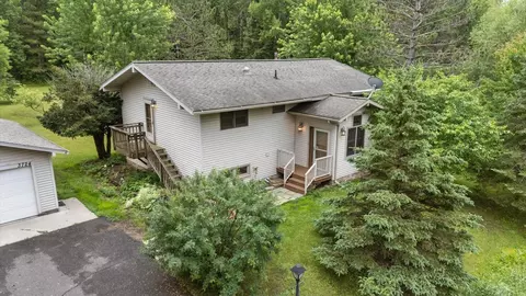 3724 19th Ave E, Hibbing, MN 55746