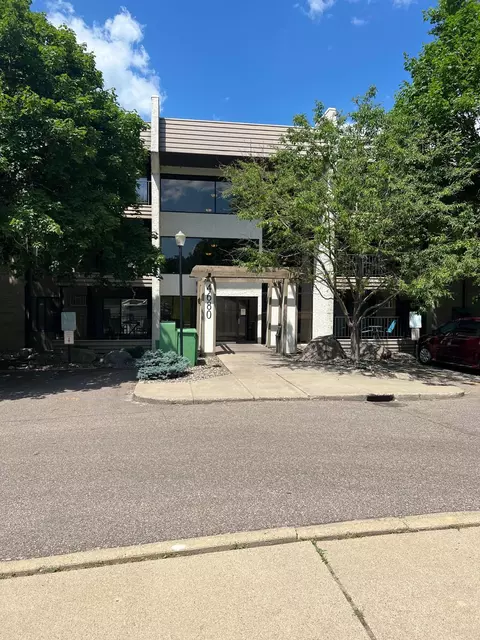 4680 Tower St SE #216, Prior Lake, MN 55372