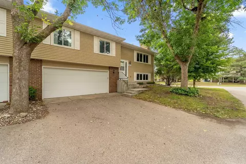 Exterior - 4681 Ridge Cliff Dr, Eagan, MN 55122 photo 2 of 3
