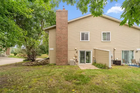 Exterior - 4681 Ridge Cliff Dr, Eagan, MN 55122 photo 3 of 3